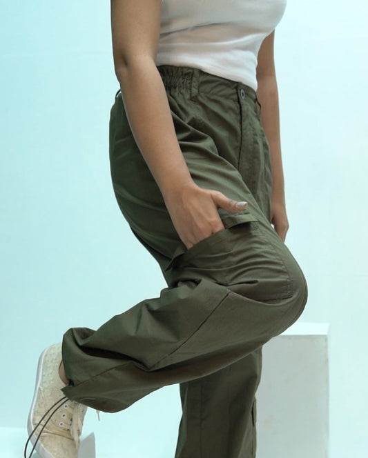 Parachute Pant - Olive by Aaj-Kaal