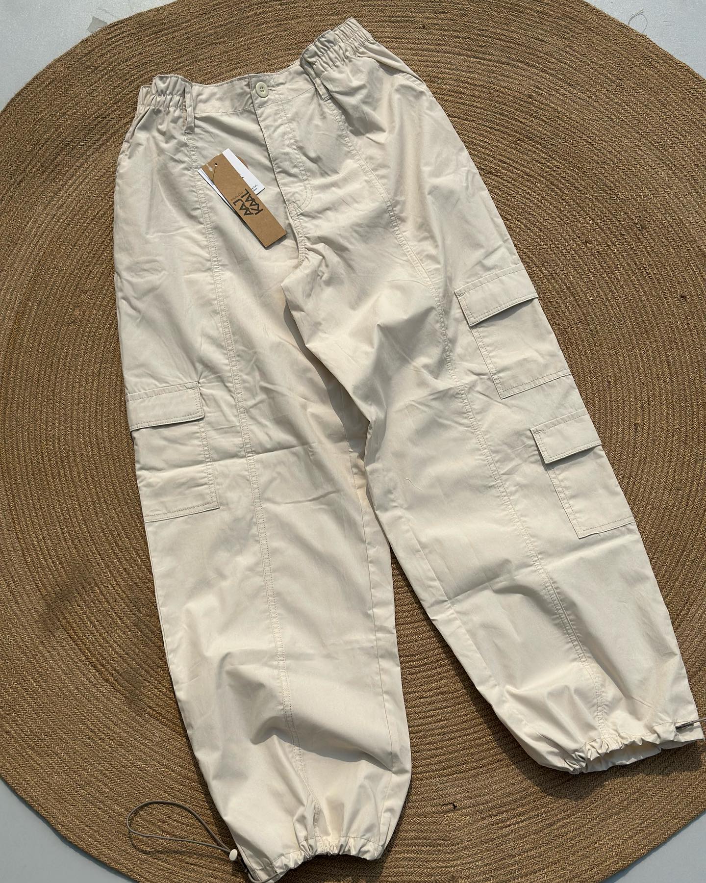 Parachute Pant - Off White by Aaj-Kaal