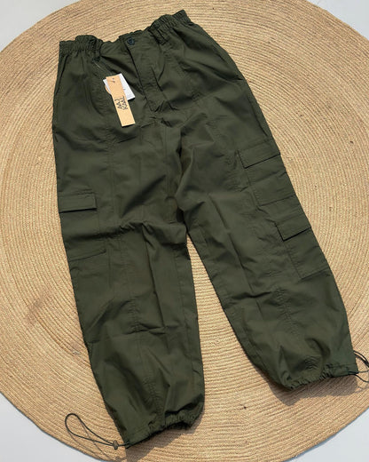 Parachute Pant - Olive by Aaj-Kaal
