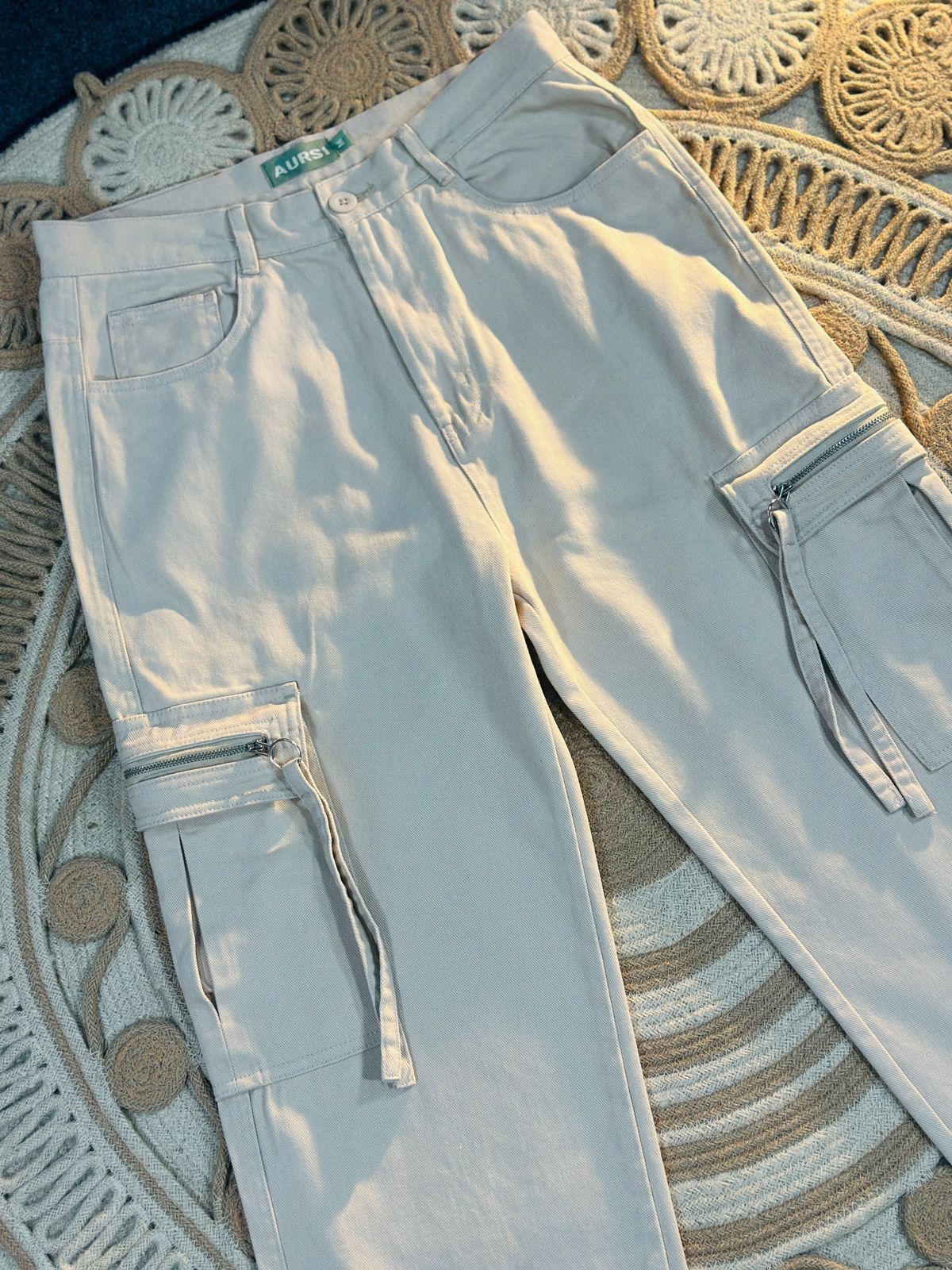 Gabardine Cargo Pant (Off White)