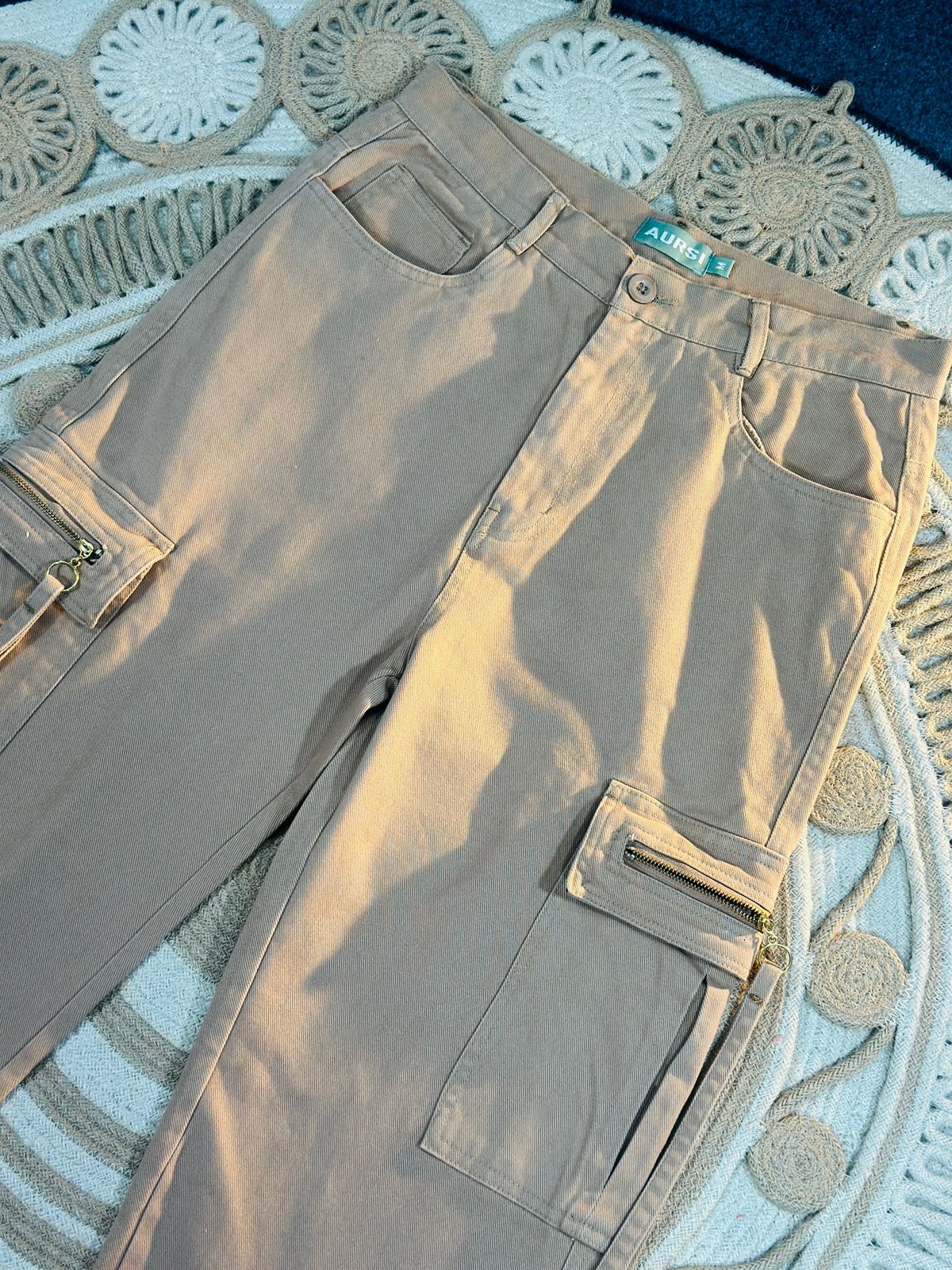 Gabardine Cargo Pant (Beige)
